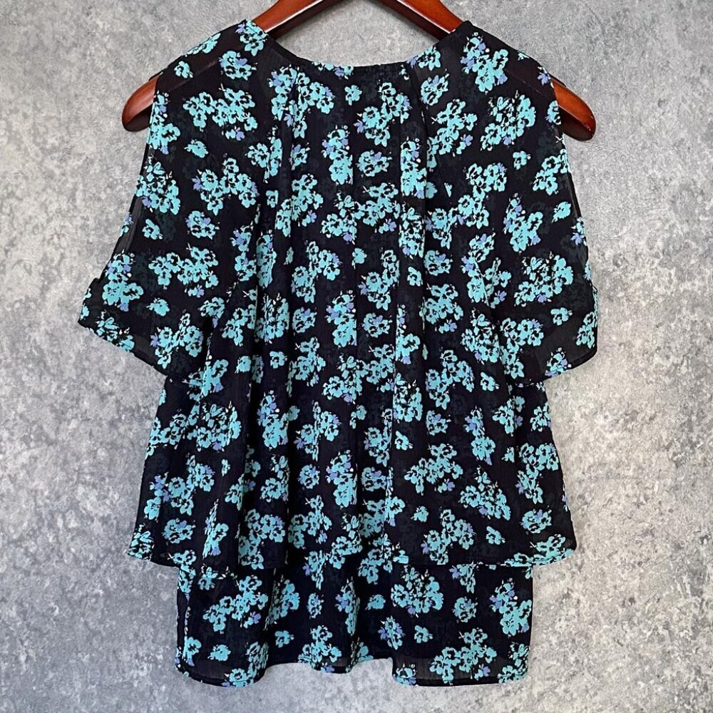 Juicy Couture Flowy Blouse, Medium, EUC - Picture 2 of 4